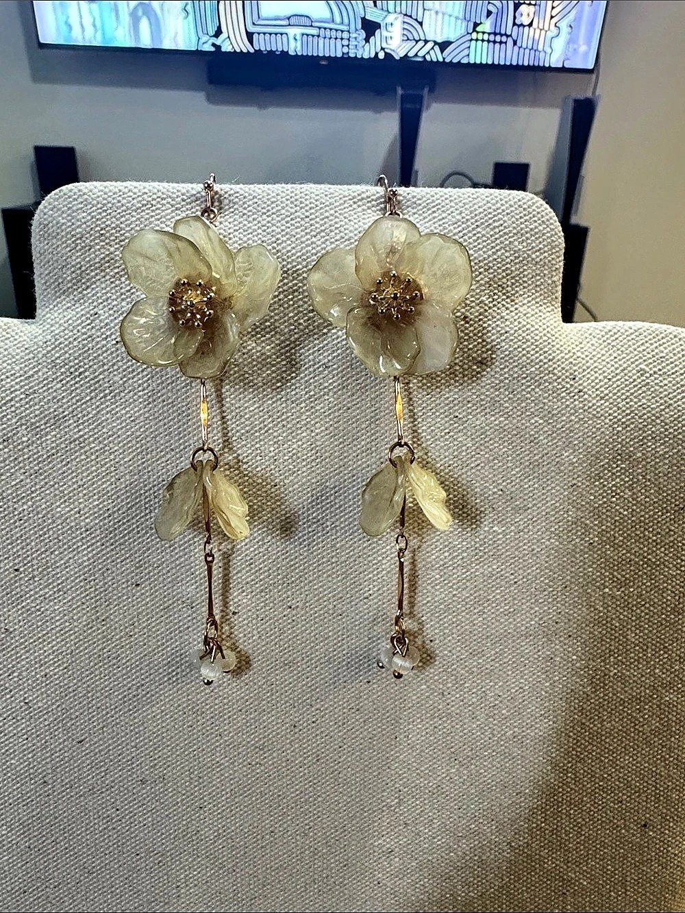 Floral Drop Earrings in Gold & Cream